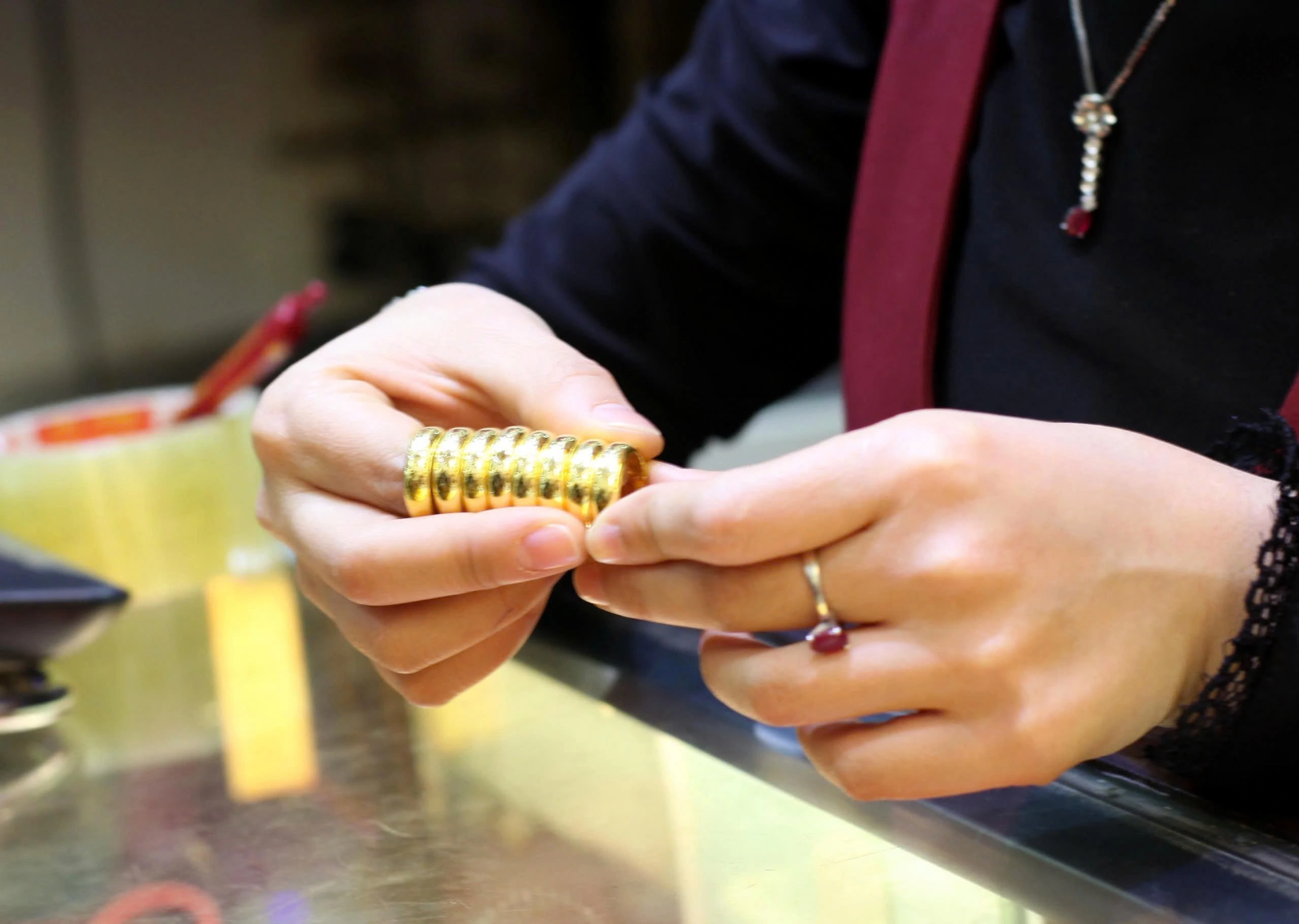 Phân tích giá vàng ngày 13/02/2026